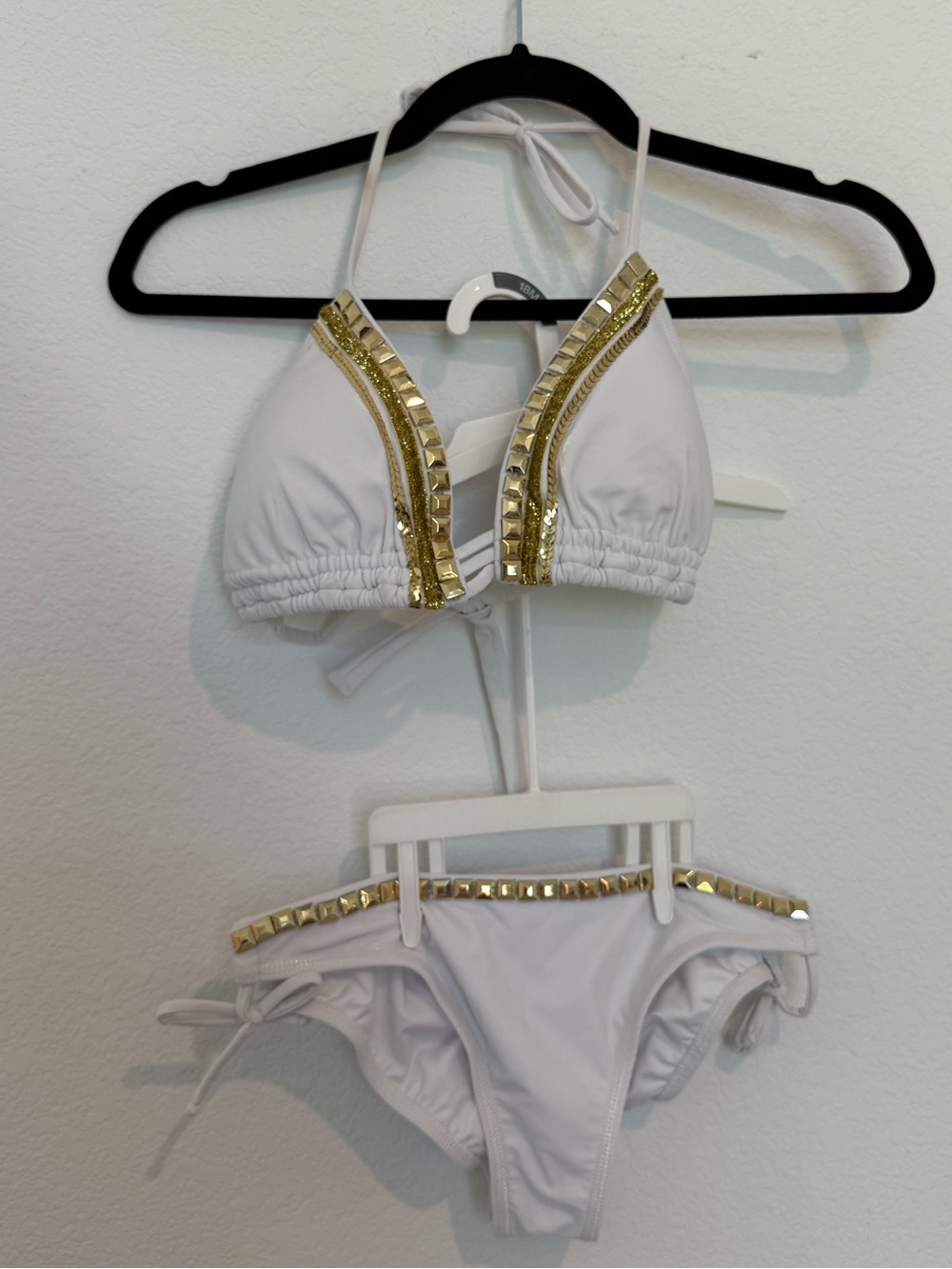 ALOHA White Bikini with Gold Stud Trim Size Medium NWT